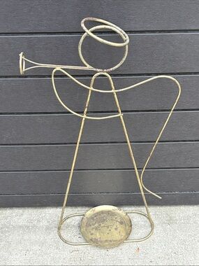 VTG Gold Tone Brass Wire Angel Metal Candle Holder set Free Standing 27”